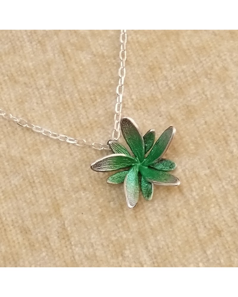 Colgante mediano flor colección Margot